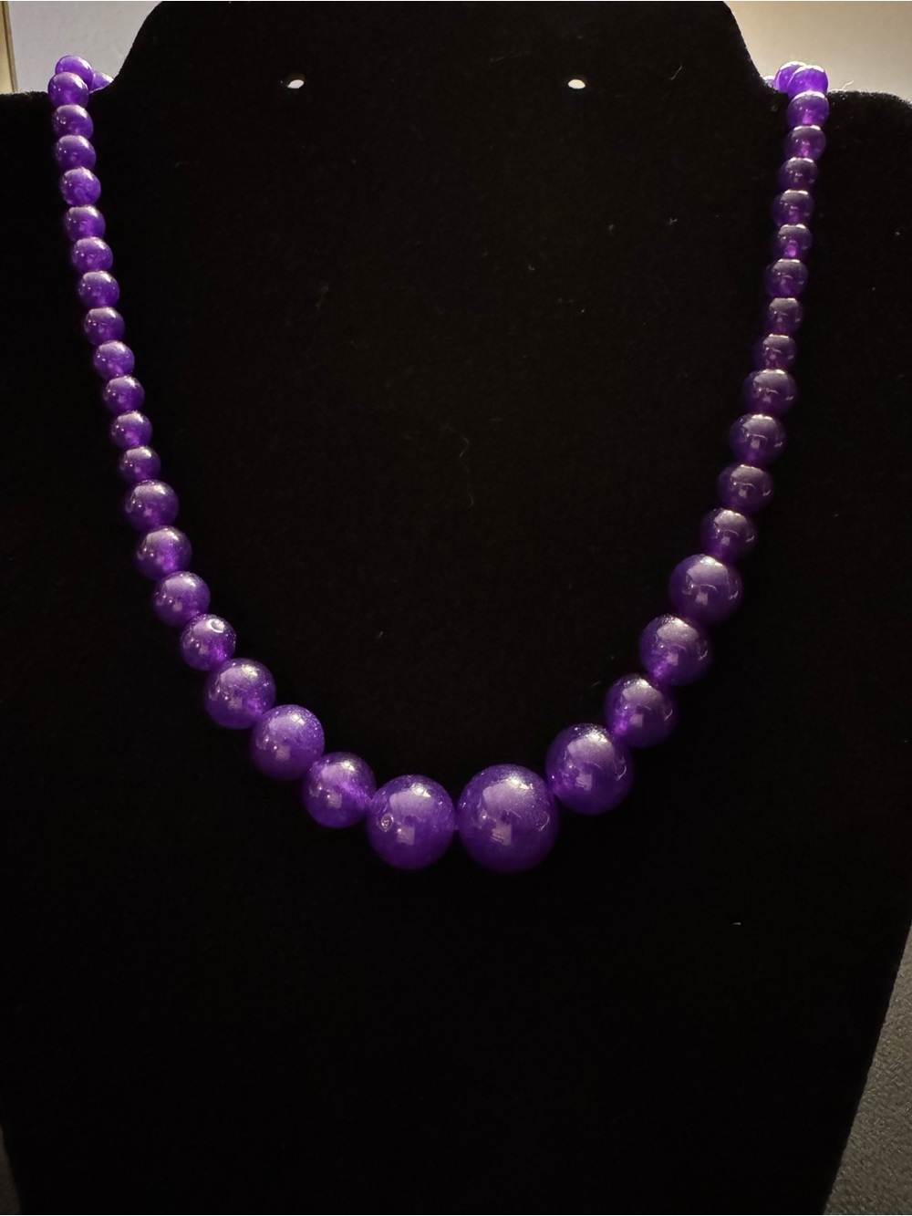 Genuine Amethyst Graduated Beaded Necklace 17”- 39g